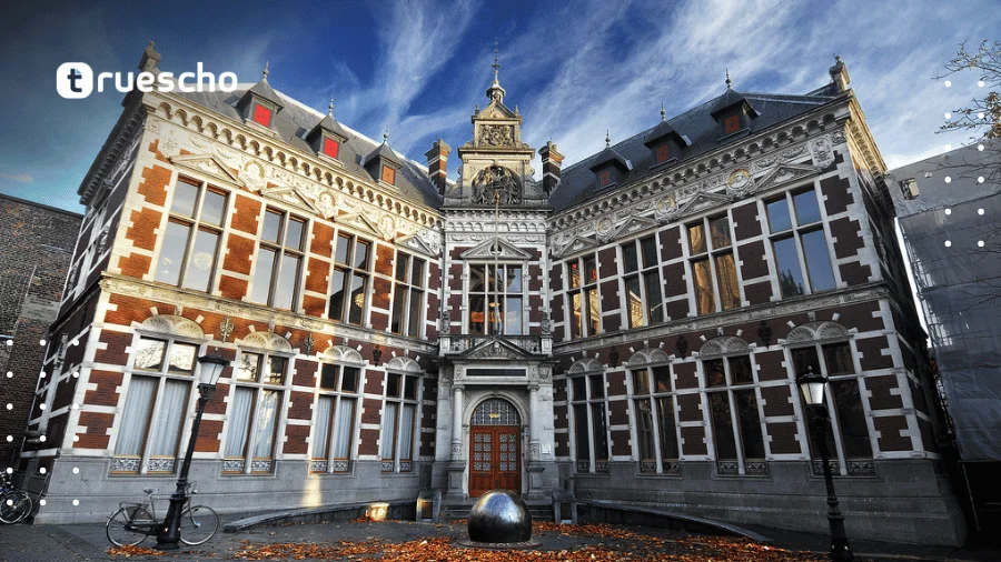 Utrecht Excellence Scholarships