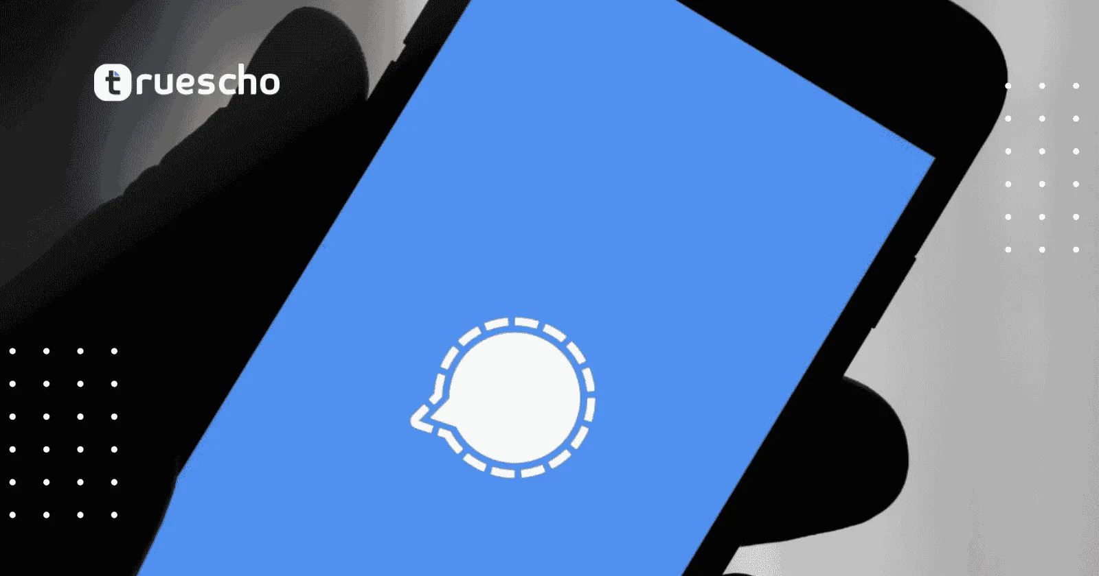 Signal downloads spike in the US