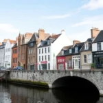 Study Abroad in Galway Ireland - Professional Swiss-style featured image | Truescho.com